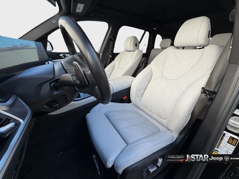Used 2024 BMW X5 sDrive40i w/ M Sport Package RWD image 10