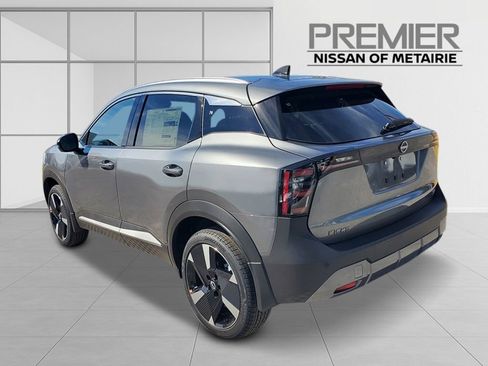 New 2026 Nissan Kicks SR image 4