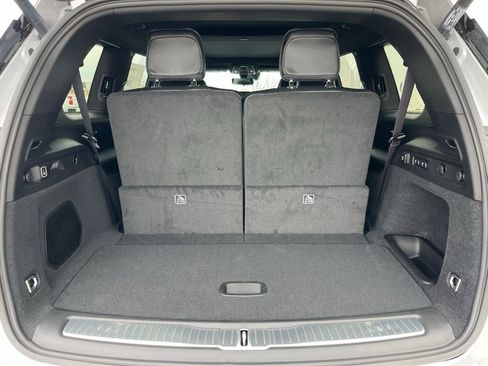 New 2025 Jeep Grand Cherokee L Overland w/ Luxury Tech Group IV image 33