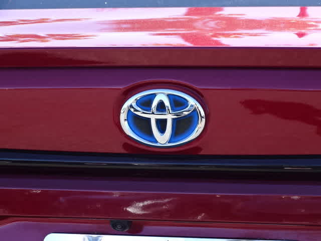 Used 2023 Toyota Corolla SE w/ Carpet Mat Package (TMS) FWD image 9