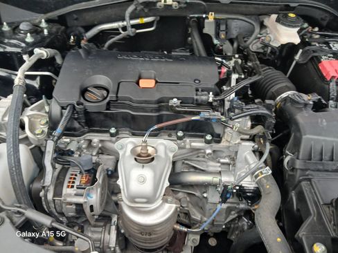 Used 2024 Honda HR-V Sport image 25