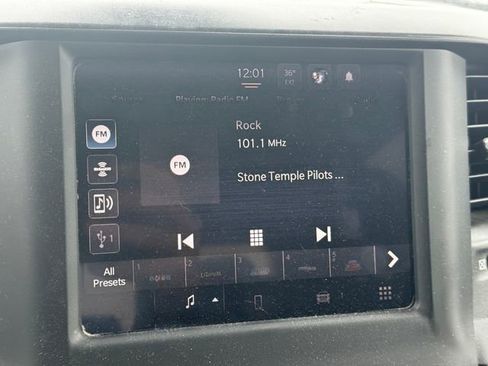 Certified 2022 RAM 1500 Big Horn image 28