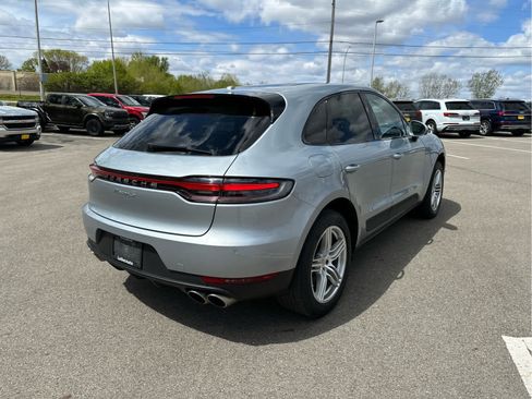 Used 2021 Porsche Macan S AWD/4WD image 7