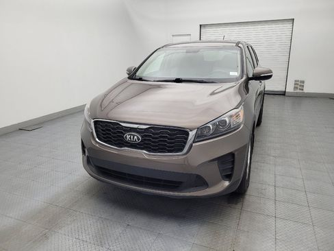 Used 2019 Kia Sorento FWD image 15