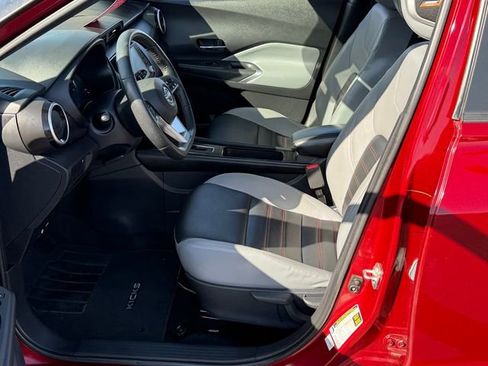 Certified 2023 Nissan Kicks SR w/ SR Premium Package FWD image 20