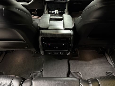 Used 2023 Jeep Wagoneer L Series II image 20