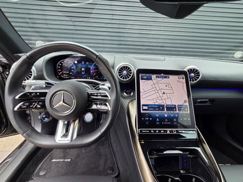 Used 2023 Mercedes-Benz SL 43 AMG image 9