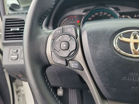 Used 2013 Toyota Venza Limited w/ Tow Prep Pkg image 18