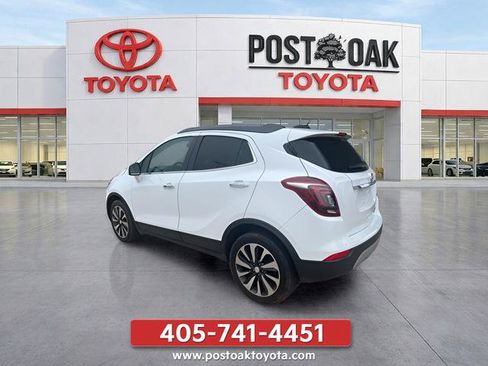 Used 2021 Buick Encore Preferred FWD image 8