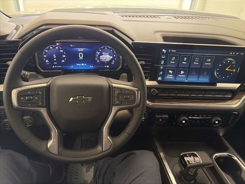 New 2026 Chevrolet Silverado 1500 RST AWD/4WD image 14