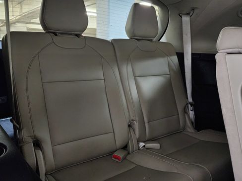 Used 2017 Acura MDX SH-AWD w/ Technology Package image 21