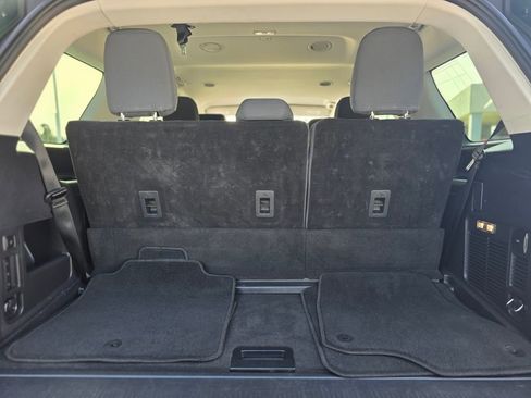 Used 2025 Ford Expedition Active image 6