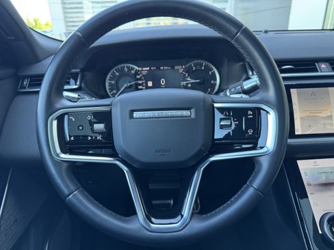 Certified 2022 Land Rover Range Rover Velar R-Dynamic S AWD/4WD image 15