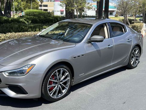 Used 2021 Maserati Ghibli S GranSport RWD image 65