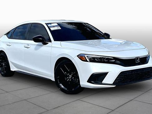 Used 2022 Honda Civic Sport image 3