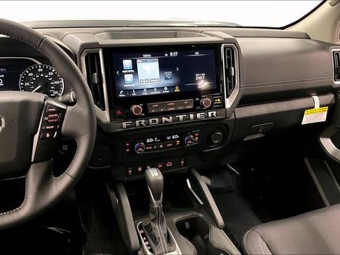 New 2026 Nissan Frontier SV w/ SV Convenience Package RWD image 8