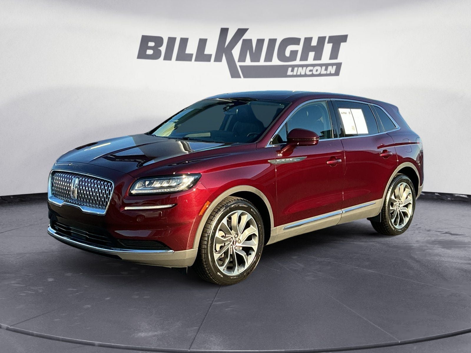 Certified 2023 Lincoln Nautilus Reserve AWD/4WD image 2