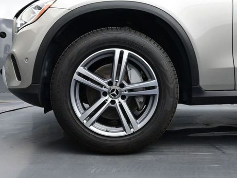 Used 2022 Mercedes-Benz GLC 300 image 6