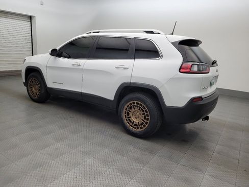 Used 2020 Jeep Cherokee Latitude Plus AWD/4WD image 3