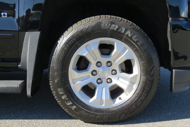 Used 2018 Chevrolet Silverado 1500 LT w/ All Star Edition AWD/4WD image 11