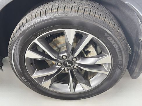 Used 2023 INFINITI QX60 Luxe w/ Cargo Package FWD image 11