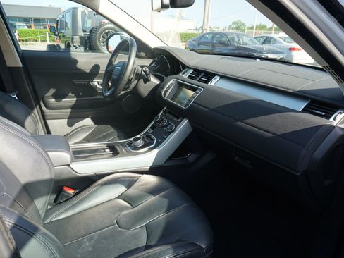 Used 2015 Land Rover Range Rover Evoque Pure Plus AWD/4WD image 26