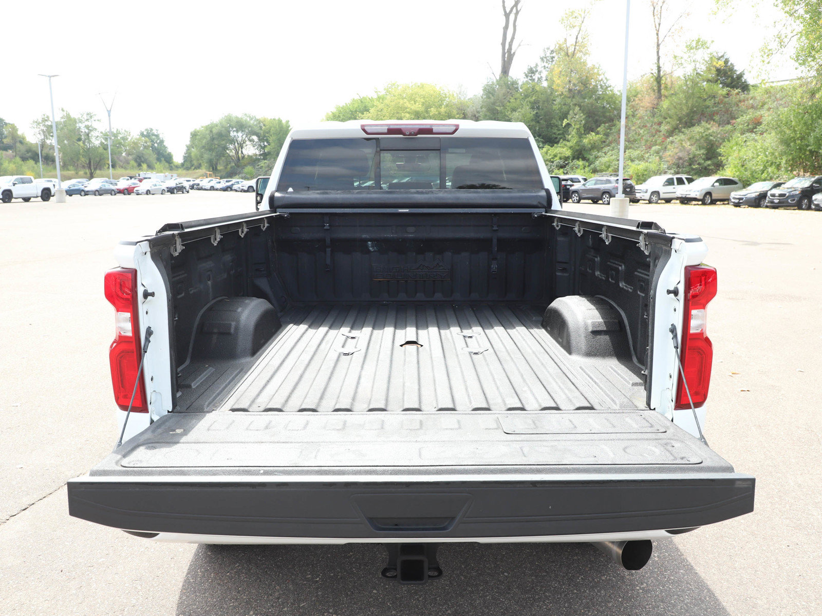 Used 2020 Chevrolet Silverado 3500 High Country w/ Technology Package AWD/4WD image 15