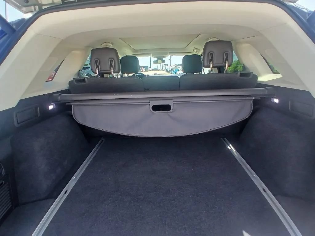 Used 2019 Cadillac XT5 Premium Luxury FWD image 9