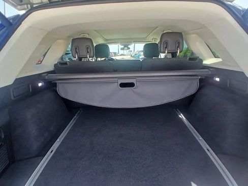 Used 2019 Cadillac XT5 Premium Luxury FWD image 9