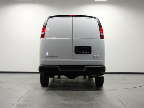 New 2026 GMC Savana 2500 RWD image 5