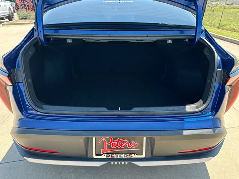Used 2025 Kia K4 FWD image 22
