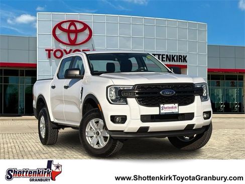 Used 2025 Ford Ranger XL image 1