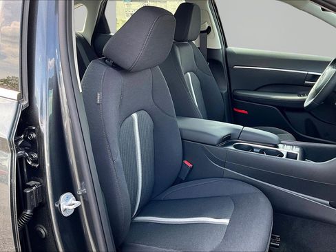 New 2026 Hyundai Sonata SEL FWD image 17