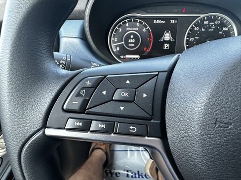 New 2025 Nissan Versa SV w/ Trunk Package image 33