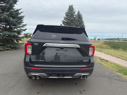 Used 2022 Ford Explorer Platinum w/ Technology Package image 8