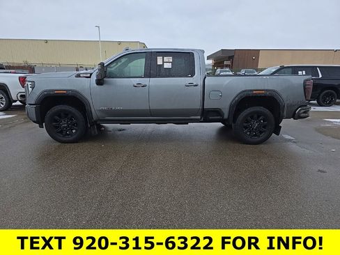 Used 2024 GMC Sierra 3500 AT4 w/ AT4 Premium Plus Package image 3