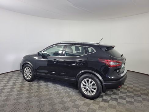 Used 2022 Nissan Rogue Sport SV AWD/4WD image 3