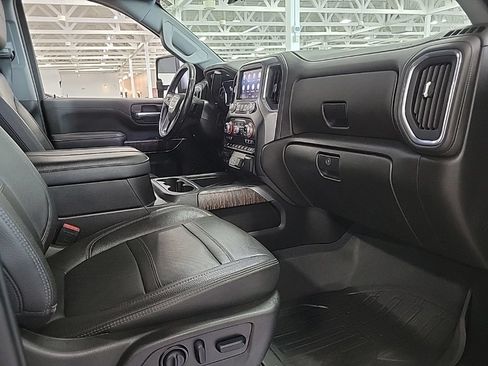 Used 2023 GMC Sierra 3500 Denali w/ Denali Ultimate Package AWD/4WD image 17