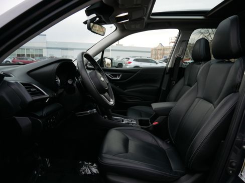 Used 2022 Subaru Forester Touring w/ Popular Package #2 image 31