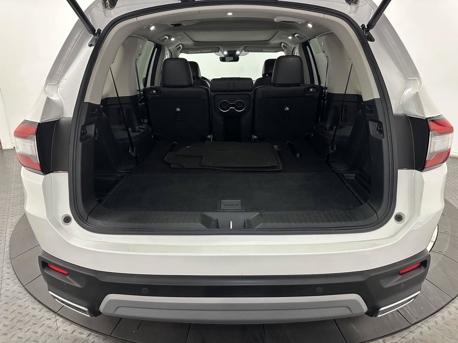 Used 2025 Honda Pilot Touring image 33