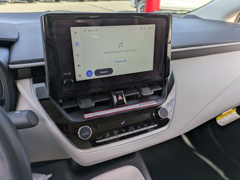 New 2026 Toyota Corolla LE image 11