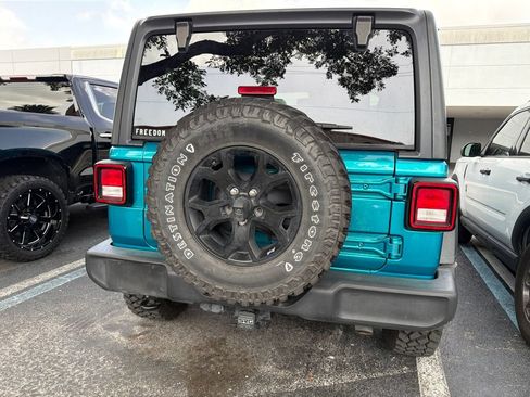 Used 2020 Jeep Wrangler Sport AWD/4WD image 11