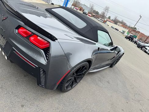 Used 2017 Chevrolet Corvette Grand Sport image 2