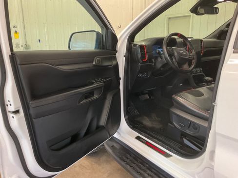 Used 2024 Ford Ranger Raptor AWD/4WD image 8