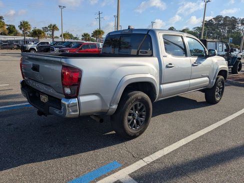 Used 2021 Toyota Tacoma SR5 image 4