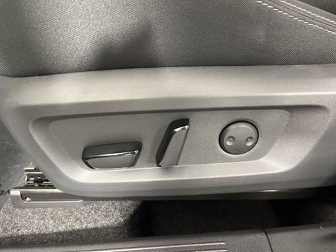 New 2026 Nissan Rogue SV image 31