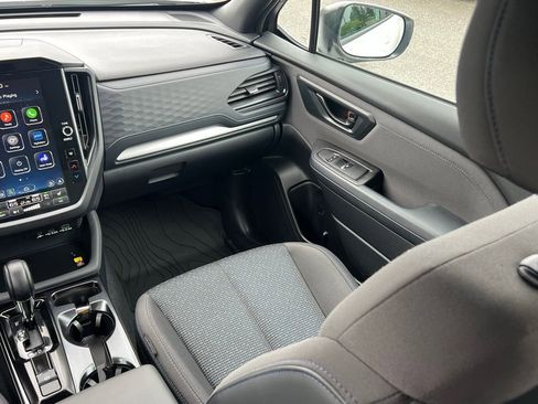 Used 2026 Subaru Forester Premium AWD/4WD image 19