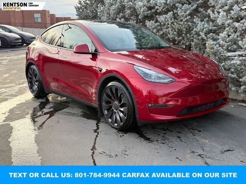 Used 2024 Tesla Model Y Performance image 13