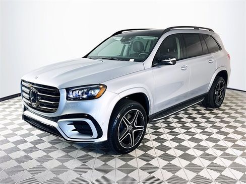 New 2026 Mercedes-Benz GLS 450 GLS 450 image 3