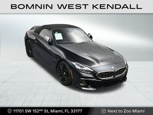 Used 2024 BMW Z4 M40i w/ Premium Package image 19